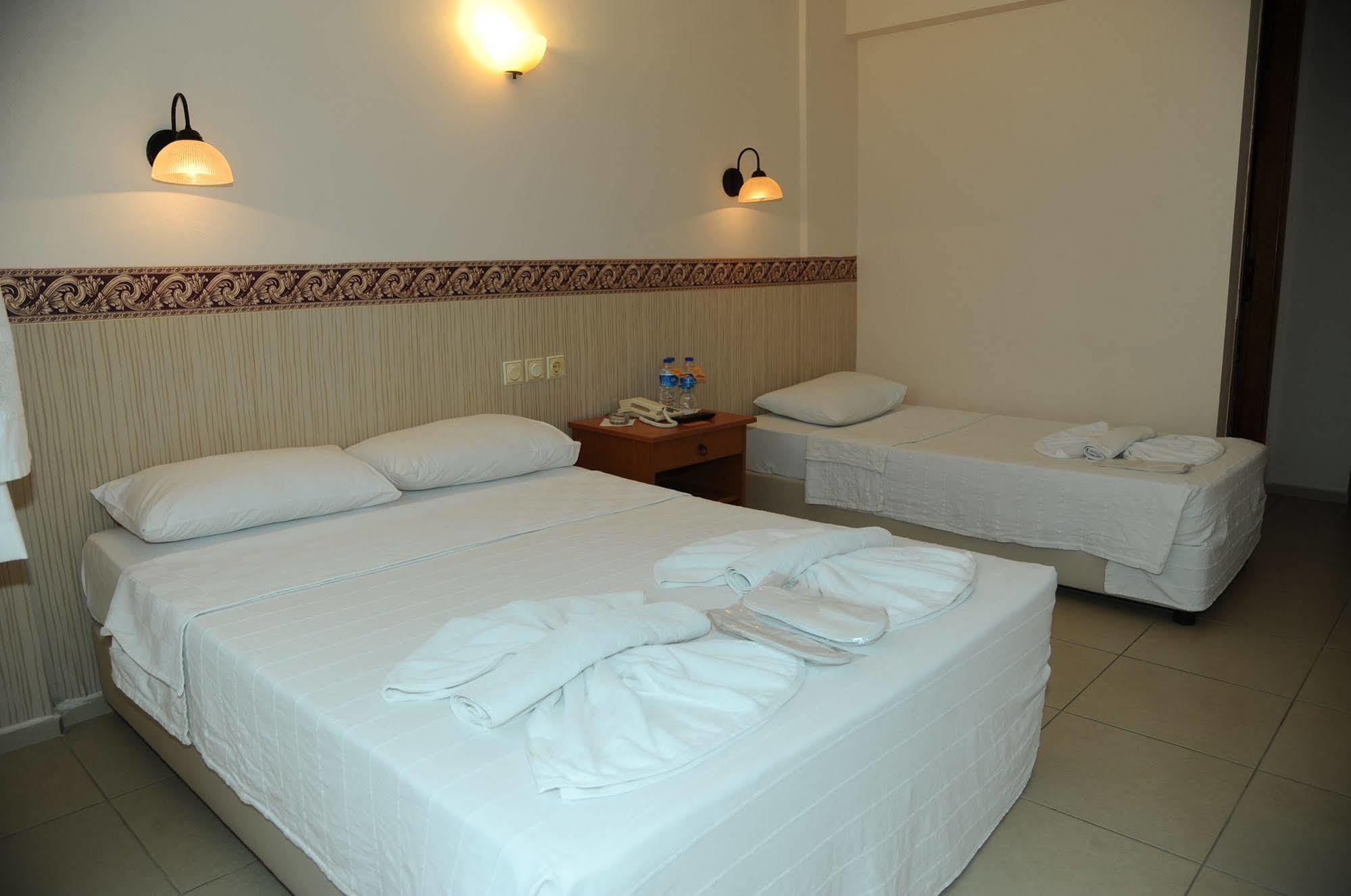 Hotel Dorukhan Kuşadası Buitenkant foto