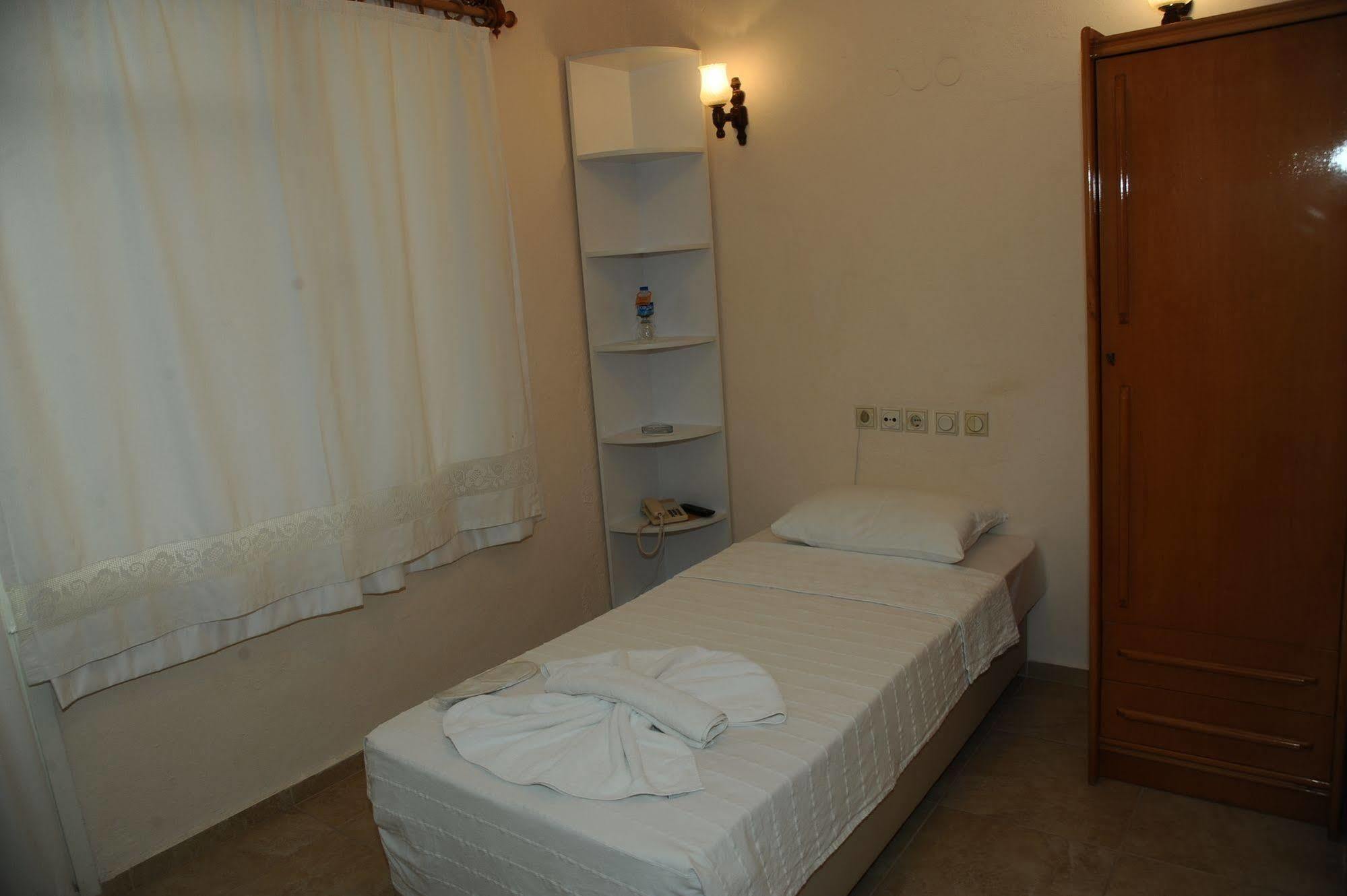 Hotel Dorukhan Kuşadası Buitenkant foto